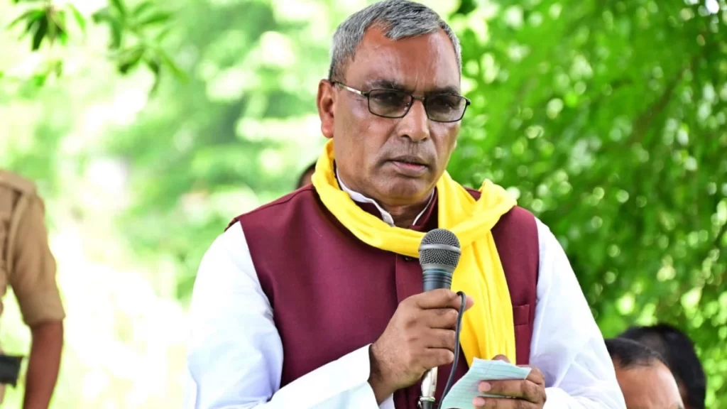 अखिलेश यादव ने जानबूझकर सहयोगियों को दूर किया : ओम प्रकाश राजभर
