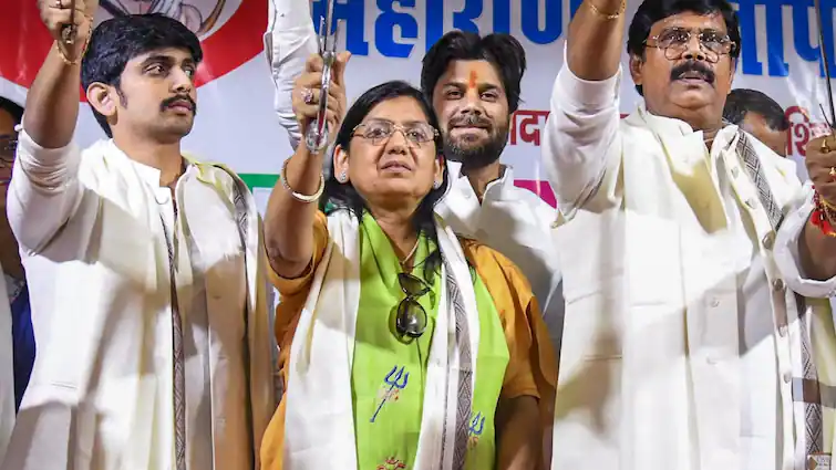 RJD को बड़ा झटका, लवली आनंद JDU में शामिल; इस सीट से लड़ सकती हैं चुनाव