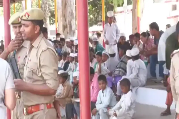अवैध रूप से यूपी से बिहार ले जाए जा रहे 95 बच्चो का कराया रेस्क्यू