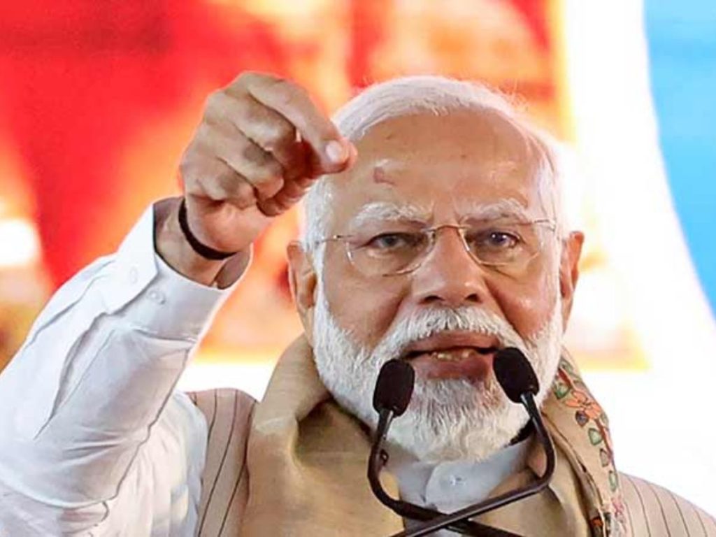 पीएम मोदी ने कांग्रेस पर साधा निशाना, कहा- अपने बेटे-बेटियां आगे बढ़ें केवल यही चिंता