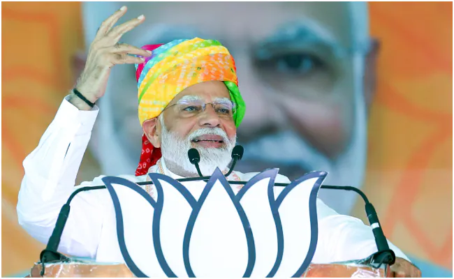 राजस्थान के टोंक में पीएम मोदी ने कांग्रेस पर जमकर साधा निशाना, कहा – ‘कांग्रेस होती तो देश में हो रहे होते सीरियल ब्लास्ट …’