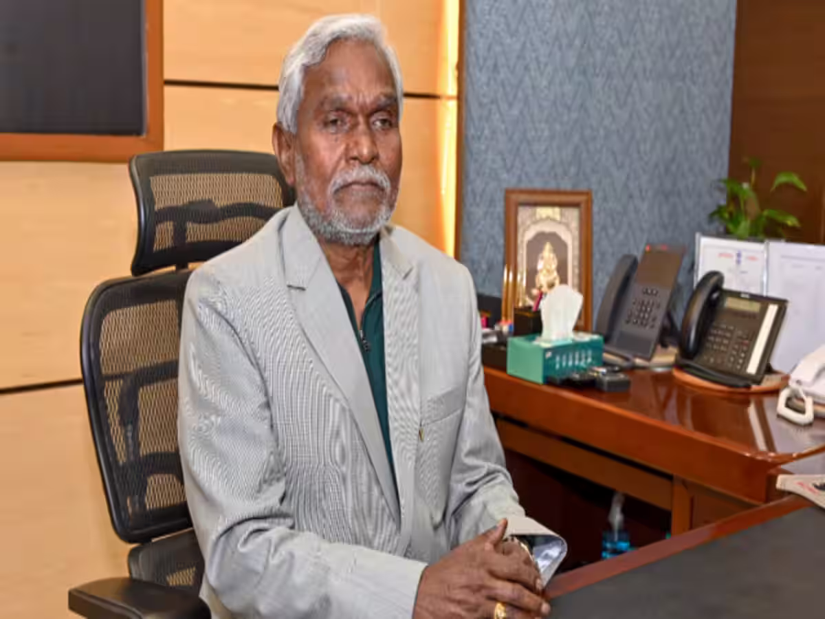 भाजपा ने झारखंड मुक्ति मोर्चा पर साधा निशाना, कहा- झारखंड में चंपई सोरेन ‘कठपुतली’ ..