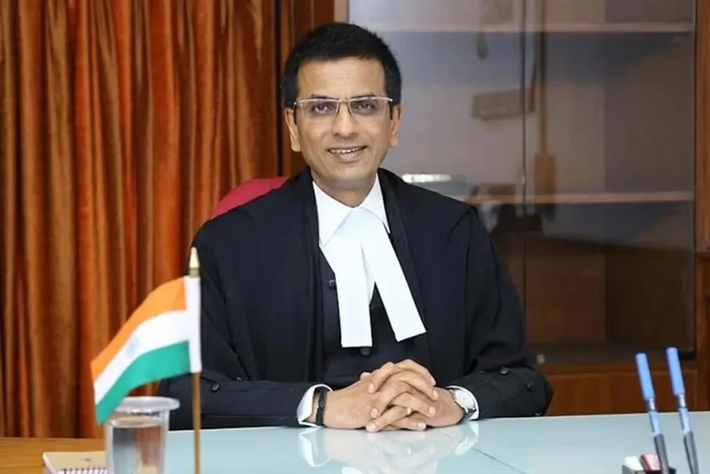“मैं व्हिस्की का प्रशंसक हूं”: मुख्य न्यायाधीश, वरिष्ठ वकील की हल्की-फुल्की बातचीत ने सुप्रीम कोर्ट को किया रोशन