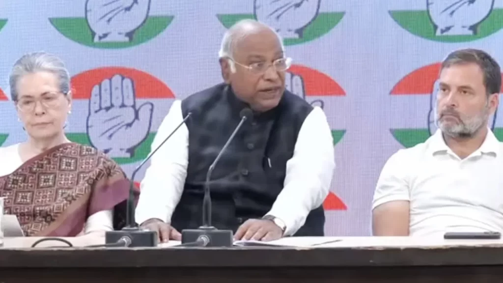कांग्रेस ने जारी की स्टार प्रचारकों की लिस्ट, मल्लिकार्जुन खरगे के साथ-साथ पूर्व अध्यक्ष सोनिया गांधी और राहुल के भी नाम