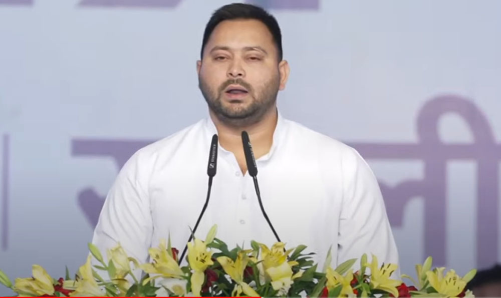 राजद नेता तेजस्वी यादव ने पीएम मोदी के बिहार आने से पहले परिवारवाद को लेकर एनडीए को घेरा