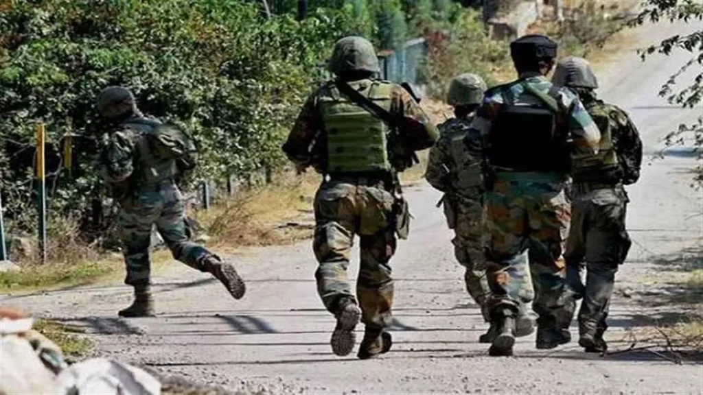 जम्मू-कश्मीर के कुलगाम में मुठभेड़ में एक और आतंकी ढेर, सर्च ऑपरेशन जारी