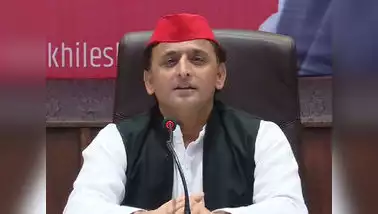 ‘पहले 500mg की पैरासिटामोल से बुखार कम हो जाता था, अब 650mg से भी नहीं उतरता’- अखिलेश यादव