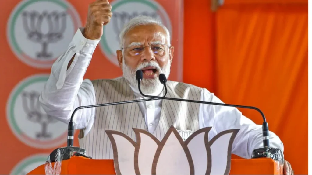 कांग्रेस-सपा गठबंधन पर पीएम मोदी ने साधा निशाना, कहा- वे राम मंदिर पर बुलडोजर चलाएंगे..