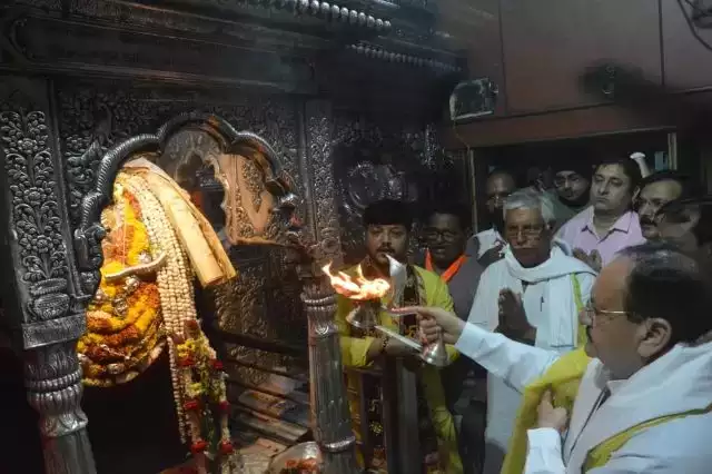 बीजेपी अध्यक्ष जेपी नड्डा पहुंचे काशी, बाबा काल भैरव का दर्शन-पूजन किया और आशीर्वाद लिया