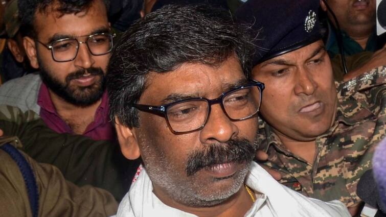 हेमंत सोरेन को नहीं मिली राहत, कोर्ट ने बढ़ाई 14 दिन न्यायिक हिरासत