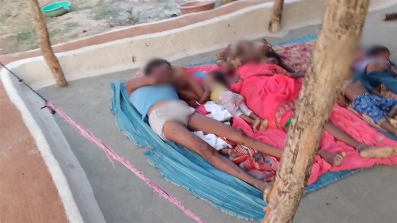 मध्य प्रदेश: माता-पिता, भाई-भाभी, पत्नी और बच्चे को कुल्हाड़ी से काटने के बाद लगाई फांसी मध्य प्रदेश, कुल्हाड़ी से काटने के बाद लगाई फांसी, Madhya Pradesh, hanged after being chopped with an axe,