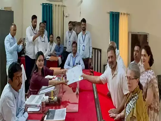 सस्पेंस हुआ खत्म, राहुल गांधी ने रायबरेली सीट से दाखिल किया नामांकन, साथ नजर आया पूरा परिवार
