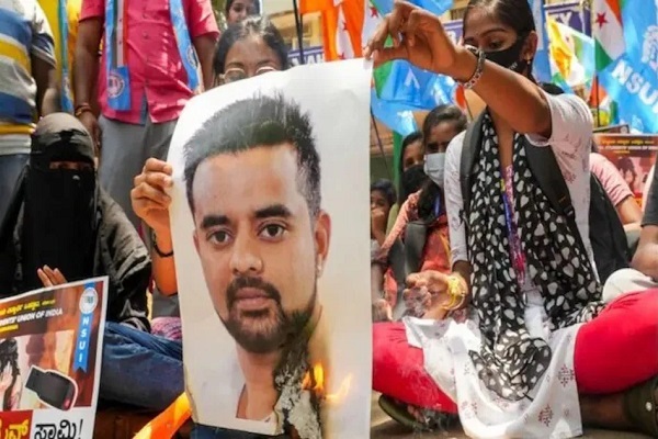 प्रज्वल रेवन्ना सेक्स स्कैंडल केस: वीडियो कॉल पर कपड़े उतरवाता, मेरी मां के साथ रेप किया; पीड़िता ने SIT को दर्ज कराए बयान