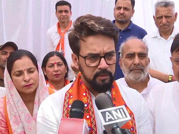 अरविंद केजरीवाल का चेहरा एक बार फिर हुआ बेनकाब- केंद्रीय मंत्री अनुराग ठाकुर