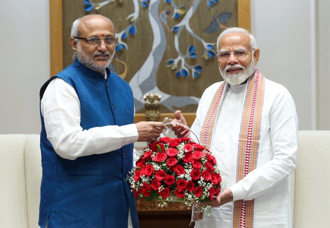 झारखंड के राज्यपाल ने प्रधानमंत्री नरेन्द्र मोदी से मुलाकात की