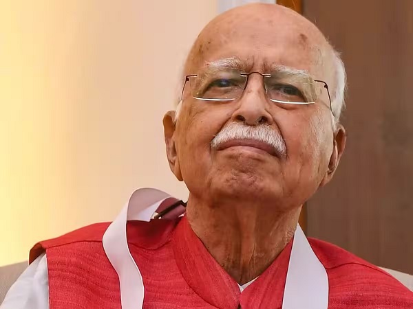 भाजपा के वरिष्ठ नेता लालकृष्ण आडवाणी अस्पताल में भर्ती, हालत स्थिर