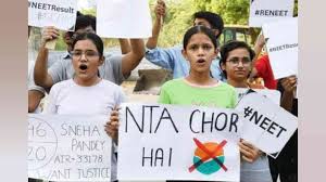 NTA के कामकाज की निगरानी के लिए सात सदस्यीय हाई-लेवल पैनल का गठन