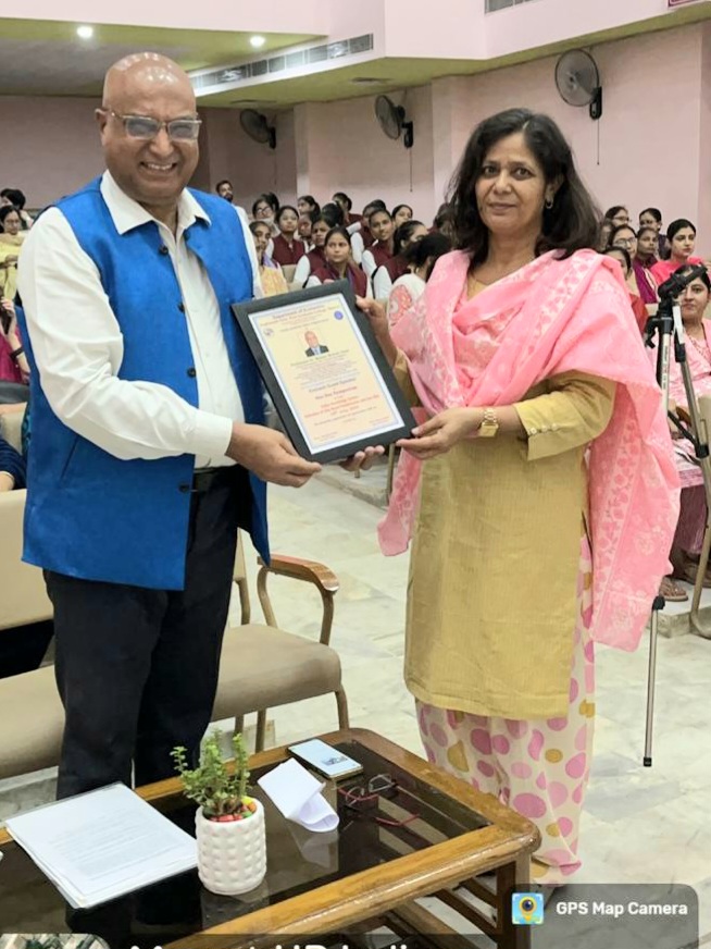 गीता-आधारित भारतीय ज्ञान प्रणाली से भाग्य प्राप्त करने हेतु बंदर दिमाग को भिक्षु मन में परिवर्तित करना होगा : प्रो. एम. एम. गोयल
