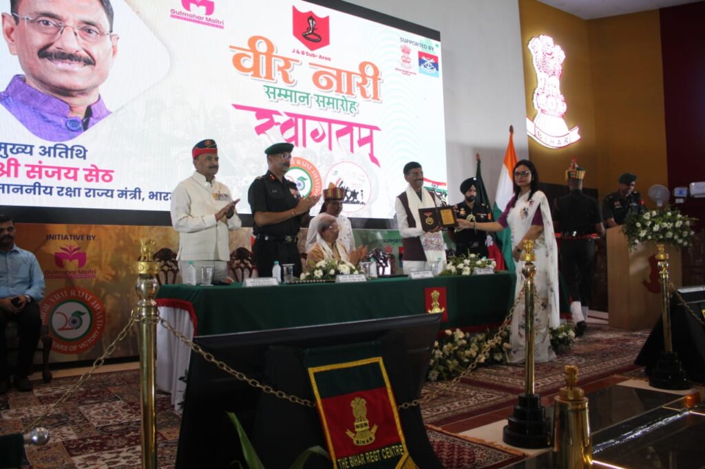 सरकार सैनिकों, भूतपूर्व सैनिकों और उनके परिवारों के कल्याण के लिए कोई कसर नहीं छोड़ रही: रक्षा राज्य मंत्री संजय सेठ