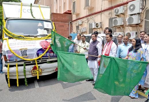 तीन केन्द्रों से टमाटर की खरीद की गई, मूल्य स्थिरीकरण कोष का उपयोग नहीं किया गयाः प्रह्लाद जोशी