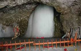 अमरनाथ में बर्फ का शिवलिंग पिघला, 6 दिन में ही बाबा बर्फानी अंतर्ध्यान