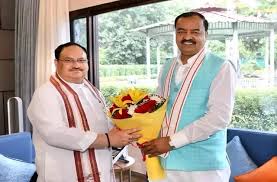 यूपी में बड़ा फैसला ले सकती है भाजपा, नड्डा और केशव मौर्य की मुलाकात ने बढ़ाई हलचल