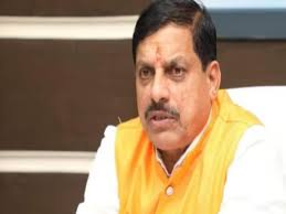 अपनी ही पुलिस पर क्यों भड़के सीएम मोहन यादव, बोले- तुम्हारे बस का कुछ नहीं..