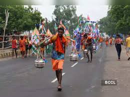कांवड़ यात्रा आदेश: छोटे ढाबों की आय पर पड़ रहा असर, मुस्लिम और हिंदू दोनों मालिकों ने शुरू की छटनी