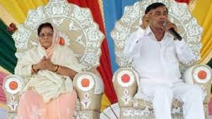 भोले बाबा के दोस्त ने किया बड़ा खुलासा, पत्नी ने कहा- विष्णु अवतार तो प्रचार का उठाया लाभ