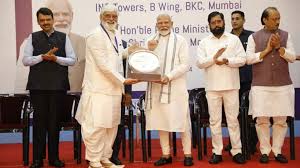 प्रधानमंत्री ने महाराष्ट्र के मुंबई में इंडियन न्यूजपेपर सोसाइटी (आईएनएस) टावर्स का किया उद्घाटन