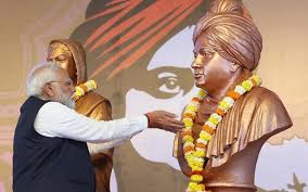 प्रधानमंत्री ने स्वामी विवेकानंद की पुण्यतिथि पर उन्हें श्रद्धांजलि की अर्पित