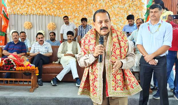 राजनीतिक विचारों से ऊपर उठकर, सभी को राष्ट्रीय स्तर की विकास परियोजनाओं को पूरा करने में योगदान देना चाहिए”: डॉ. जितेंद्र सिंह