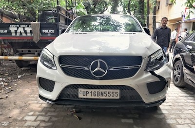 दिल्ली के आश्रम इलाके में तेज रफ्तार मर्सिडीज की टक्कर से साइकिल सवार की मौत