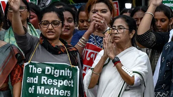 पश्चिम बंगाल में कोलकाता की ट्रेनी डॉक्टर से रेप-मर्डर: देश भर में गुस्सा, ममता बनर्जी पर उठ रहे सवाल