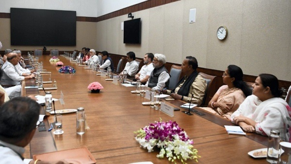 बांग्लादेश संकट पर सर्वदलीय बैठक में राहुल ने पाक कनेक्शन को लेकर किया सवाल, विदेश मंत्री ने दिया यह जवाब