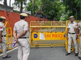 दिल्ली पुलिस ने जबरन वसूली और अपराध में शामिल ग्यारह गिरोहों की पहचान की