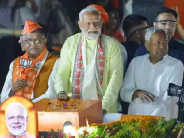 राज्यसभा की 12 सीटों पर चुनाव: एनडीए और इंडिया ब्लॉक के बीच शक्ति परीक्षण
