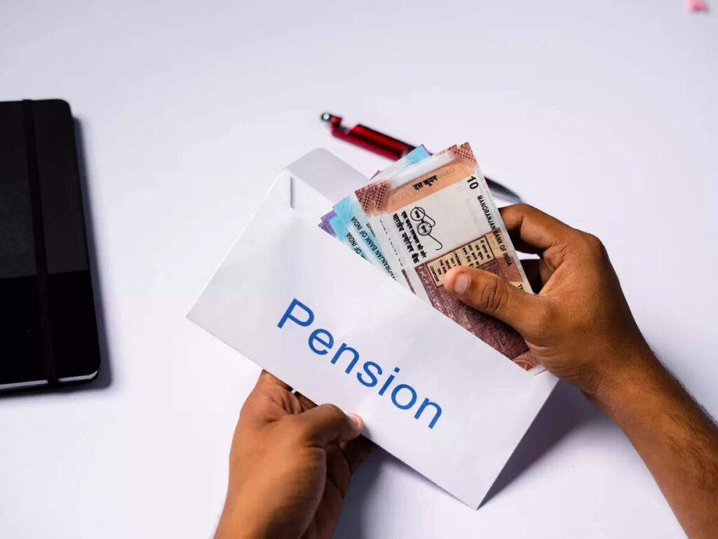 प्राइवेट सेक्टर के कर्मचारियों के लिए गारंटीड पेंशन स्कीम की मांग: मौजूदा पेंशन व्यवस्था पर एक नज़र