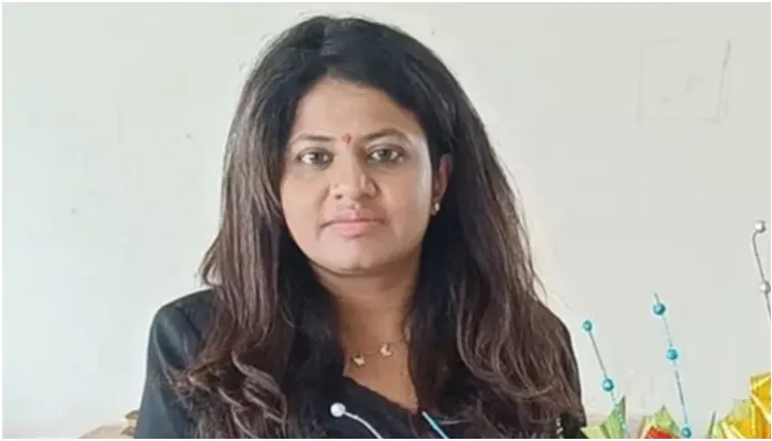 पूर्व ट्रेनी IAS पूजा खेडकर की मुश्किलें बढ़ीं, कोर्ट ने पुलिस को जांच के आदेश दिए