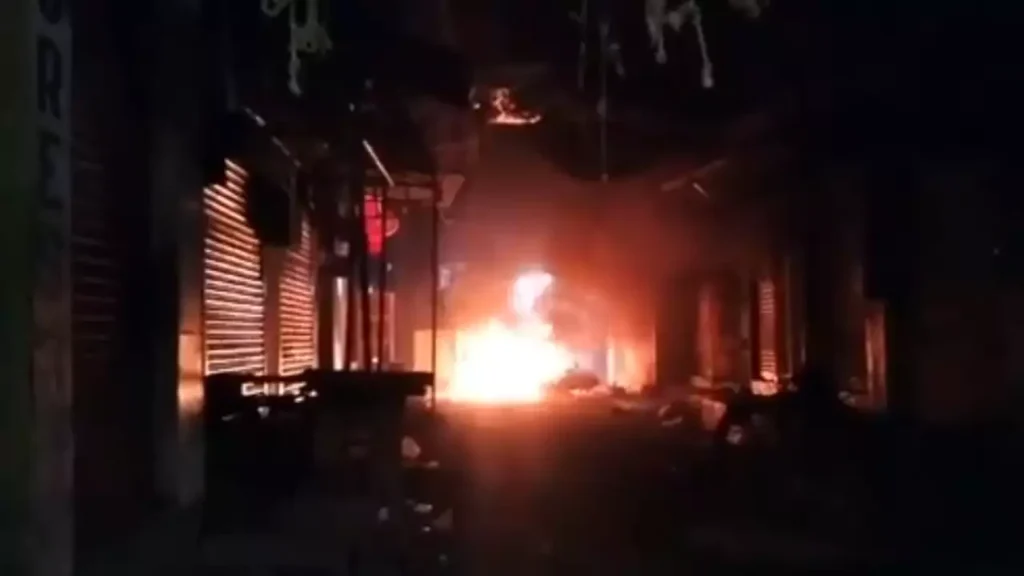 कर्नाटक के मांडया में गणेश विसर्जन के दौरान हिंसा: विश्व हिंदू परिषद और अन्य संगठनों ने किया विरोध