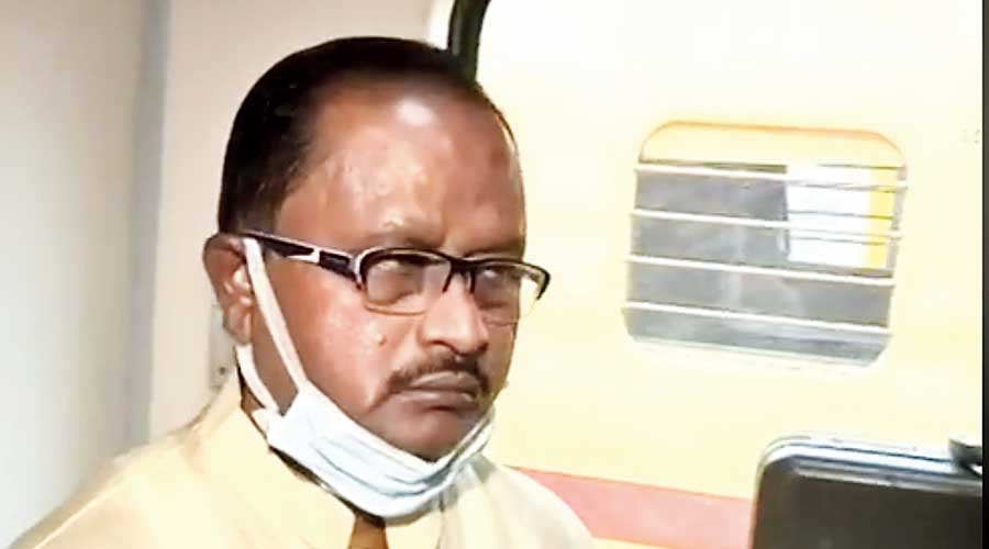 जदयू विधायक गोपाल मंडल को मिला राज्यमंत्री का दर्जा: राजनीति में नया मोड़