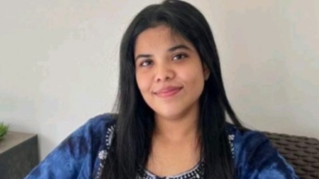 पुणे की ईवाई कंपनी में कार्य संस्कृति पर गंभीर आरोप: एना सेबेस्टियन पिरेयिल का मामला