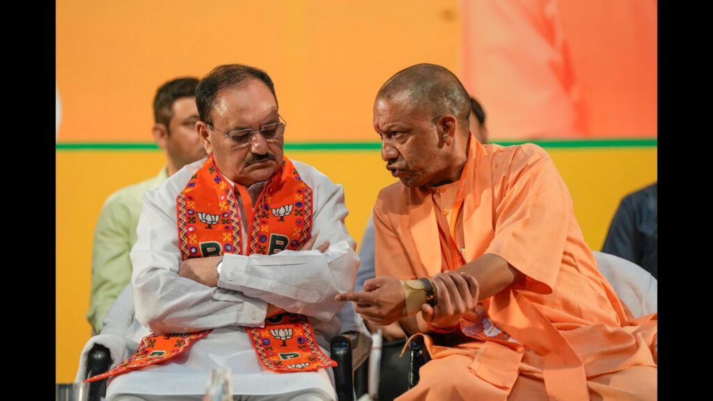 योगी आदित्यनाथ की केंद्रीय स्वास्थ्य मंत्री जेपी नड्डा से बातचीत: यूपी के स्वास्थ्य ढांचे में होगा सुधार