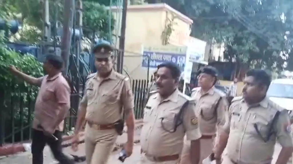 सुल्तानपुर लूट कांड: व्यापारी का दावा, पुलिस द्वारा दिखाया गया बरामद माल केवल 10%