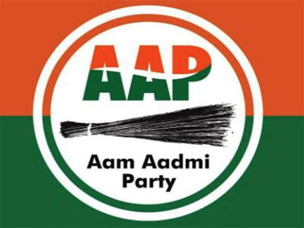 AAP का बड़ा ऐलान: दिल्ली में अकेले दम पर लड़ेगी चुनाव, हरियाणा का साइड इफेक्ट