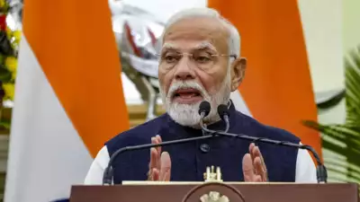 PM मोदी आज लॉन्च करेंगे mAB-PMJAY स्कीम: 70 साल से अधिक उम्र के हर व्यक्ति को मिलेगा हेल्थ इंश्योरेंस