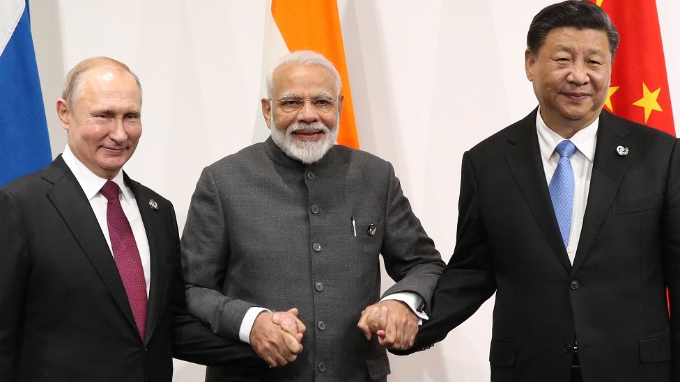 अमेरिका ने भारत, रूस और चीन समेत 15 देशों की 398 कंपनियों पर लगाए प्रतिबंध