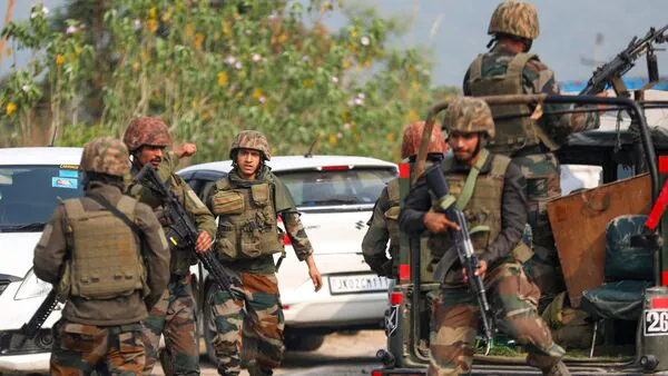 जम्मू-कश्मीर में आतंकवादियों का अंत: अखनूर मुठभेड़ में तीनों आतंकी ढेर, सेना पर हमले का लिया बदला