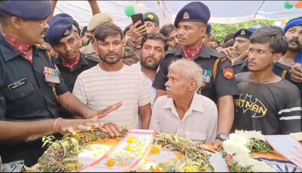 मलखान सिंह: फतेहपुर गांव के वीर सपूत की गुमशुदगी और रहस्यमय कहानी
