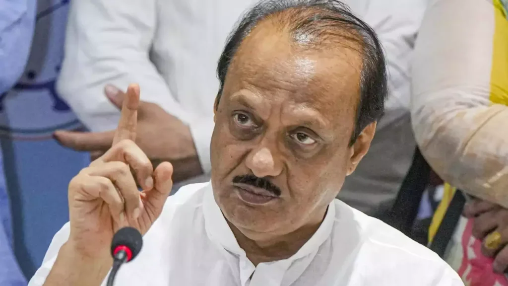 “ये UP नहीं है, महाराष्ट्र में ये सब नहीं चलता…” अजित पवार का योगी आदित्यनाथ के बयान पर पलटवार
